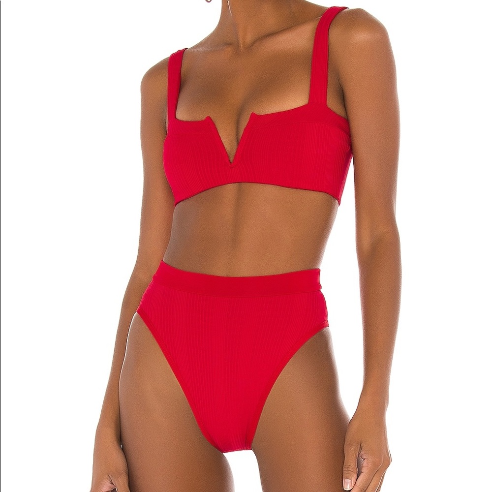 L Space bathingsuit set